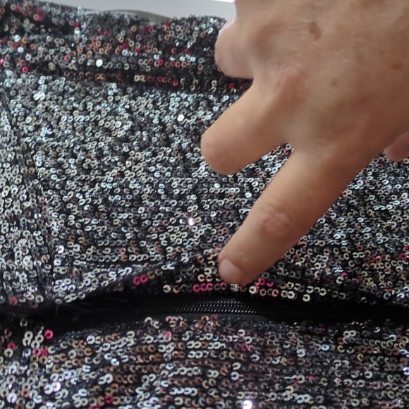 Silver Sequin Pants Zipper Front Size 14 - Picture 3 of 4